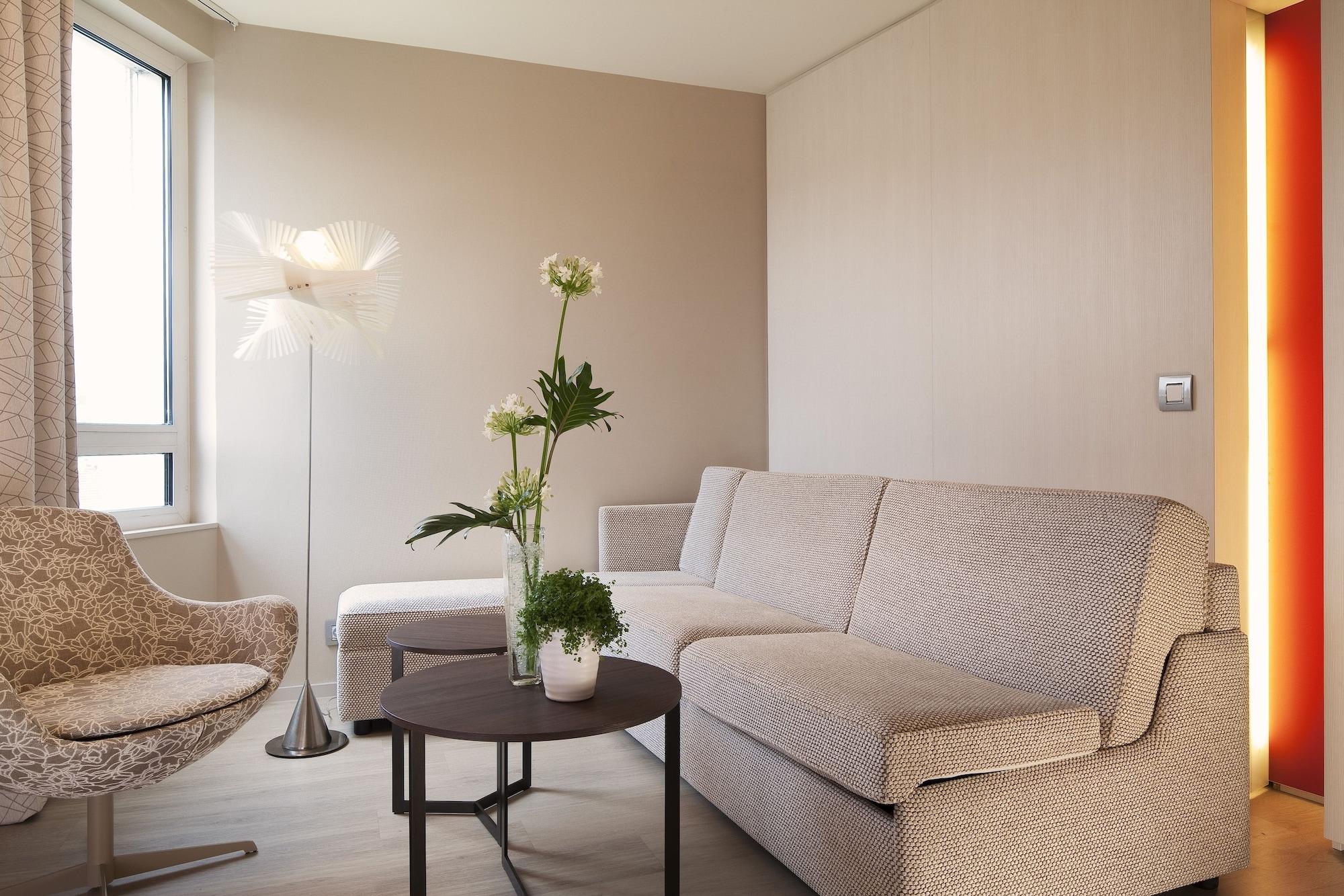 Oceania Clermont Ferrand Hotel ภายนอก รูปภาพ