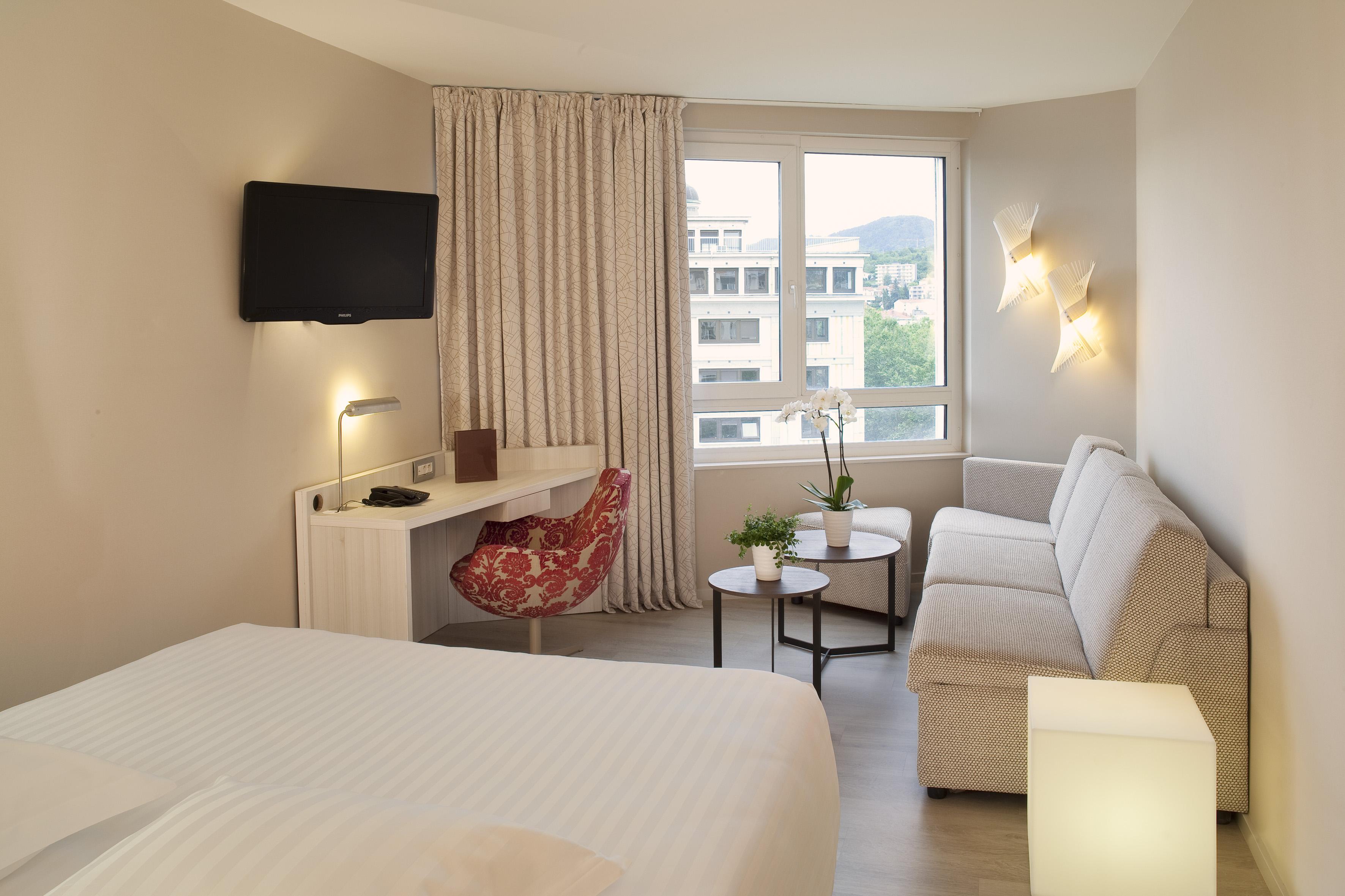 Oceania Clermont Ferrand Hotel ภายนอก รูปภาพ