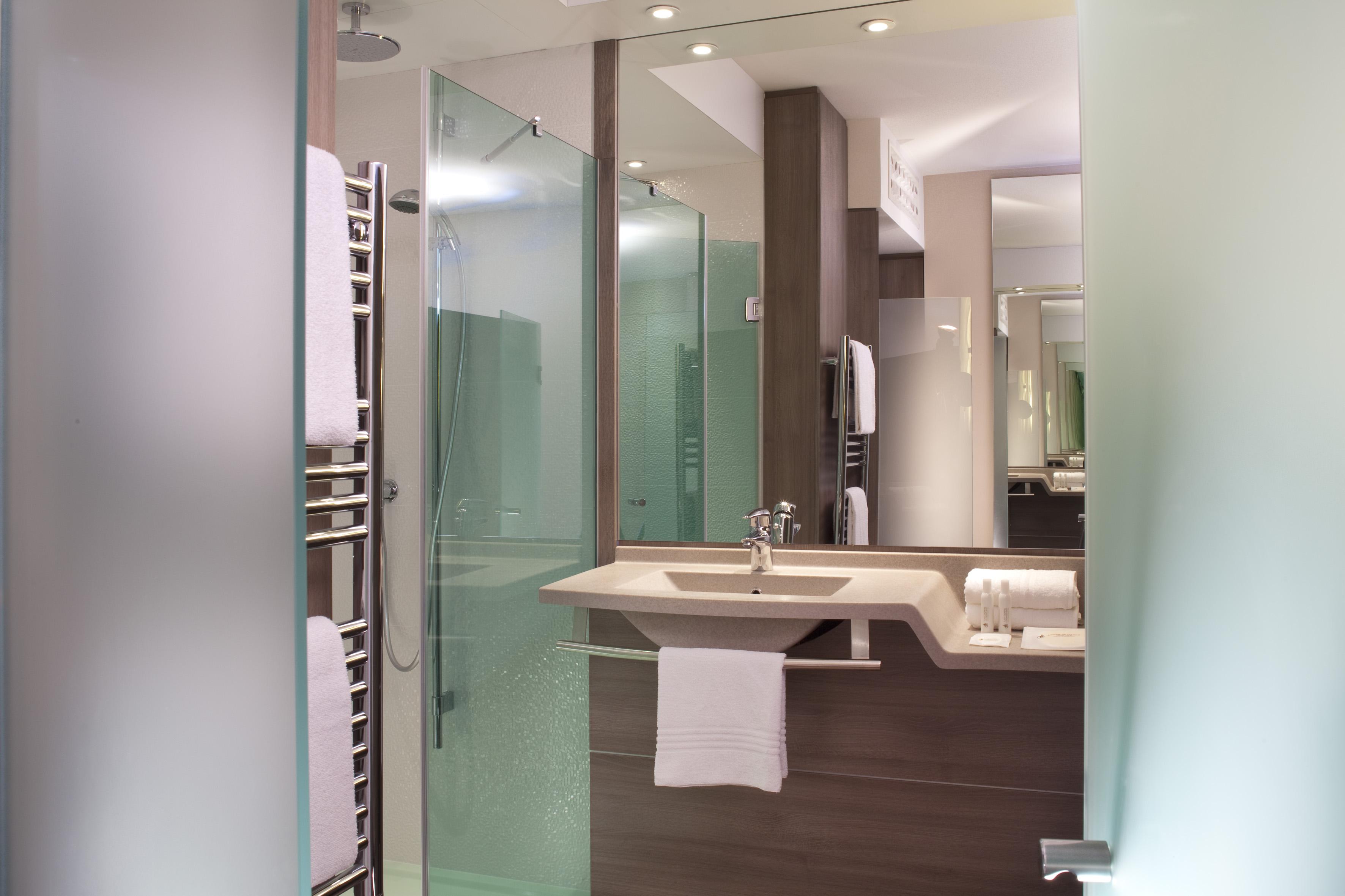 Oceania Clermont Ferrand Hotel ภายนอก รูปภาพ