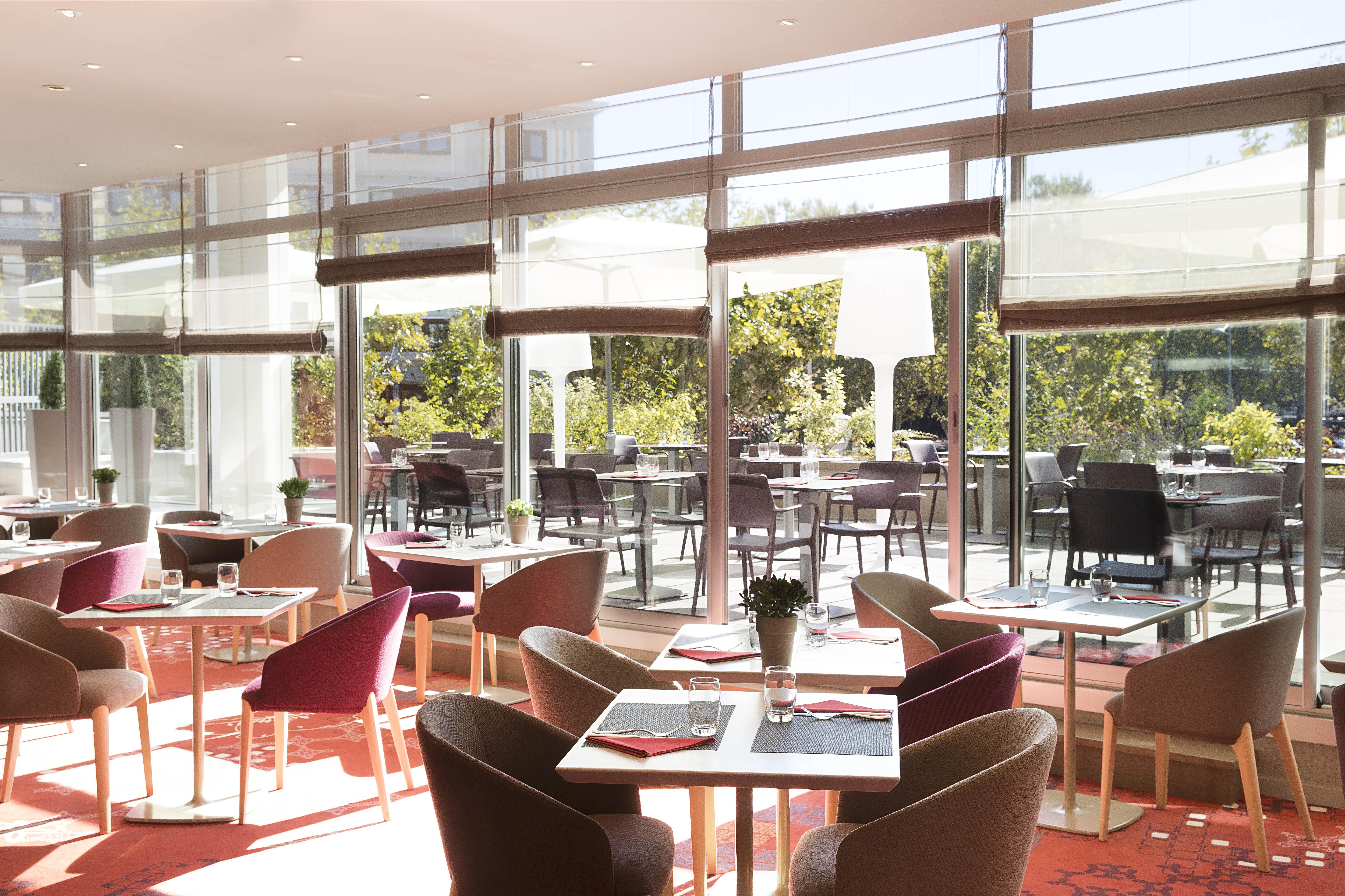 Oceania Clermont Ferrand Hotel ภายนอก รูปภาพ