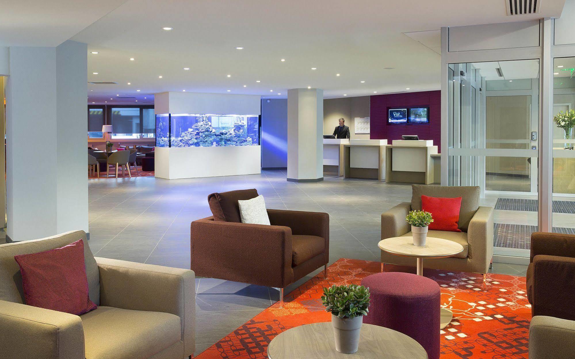 Oceania Clermont Ferrand Hotel ภายนอก รูปภาพ