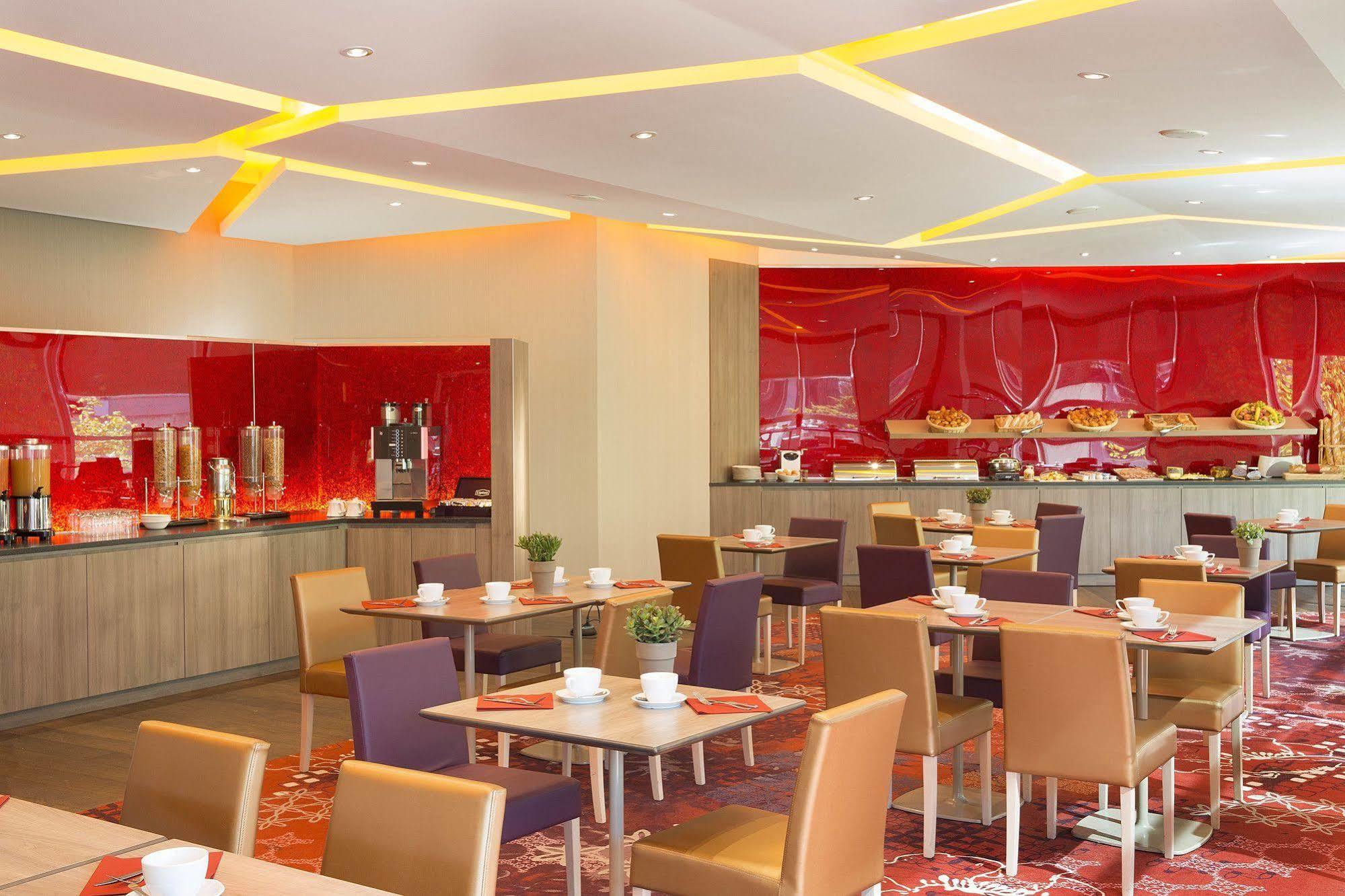 Oceania Clermont Ferrand Hotel ภายนอก รูปภาพ